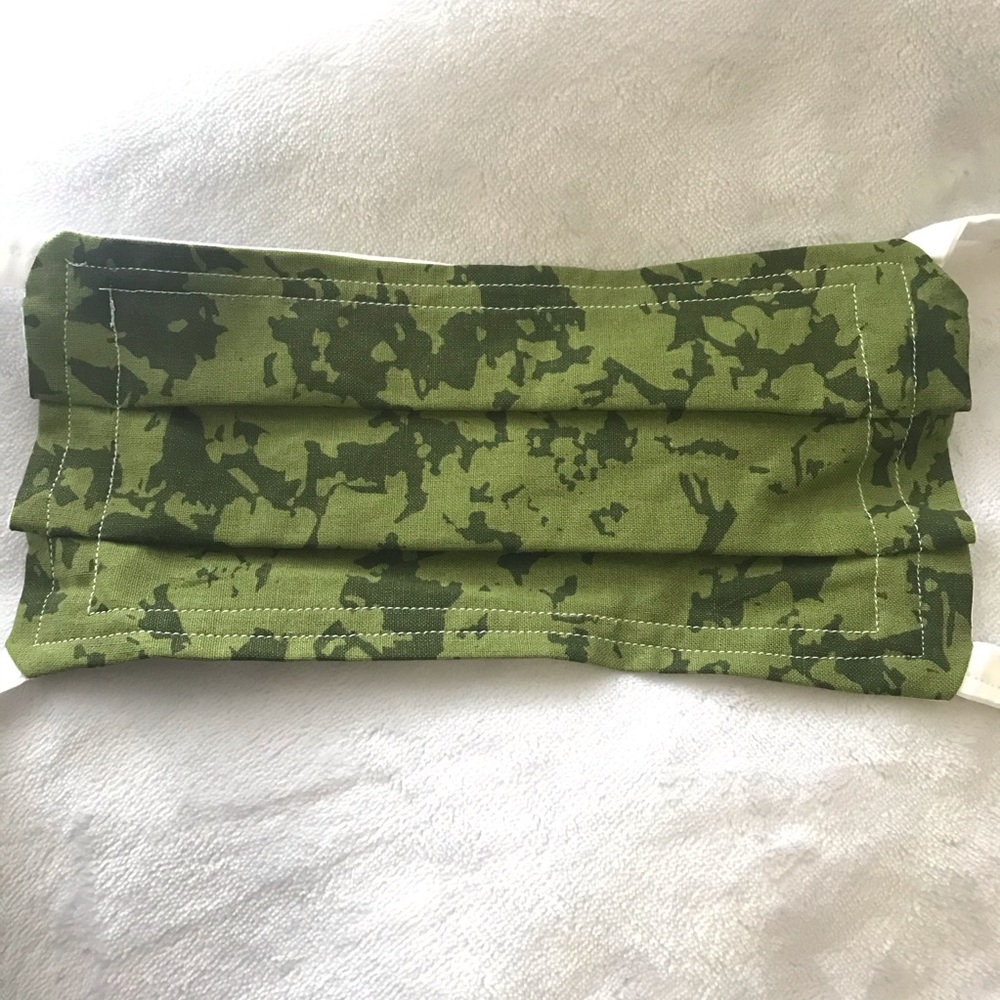 Men’s Face Mask - Picture 4 of 4